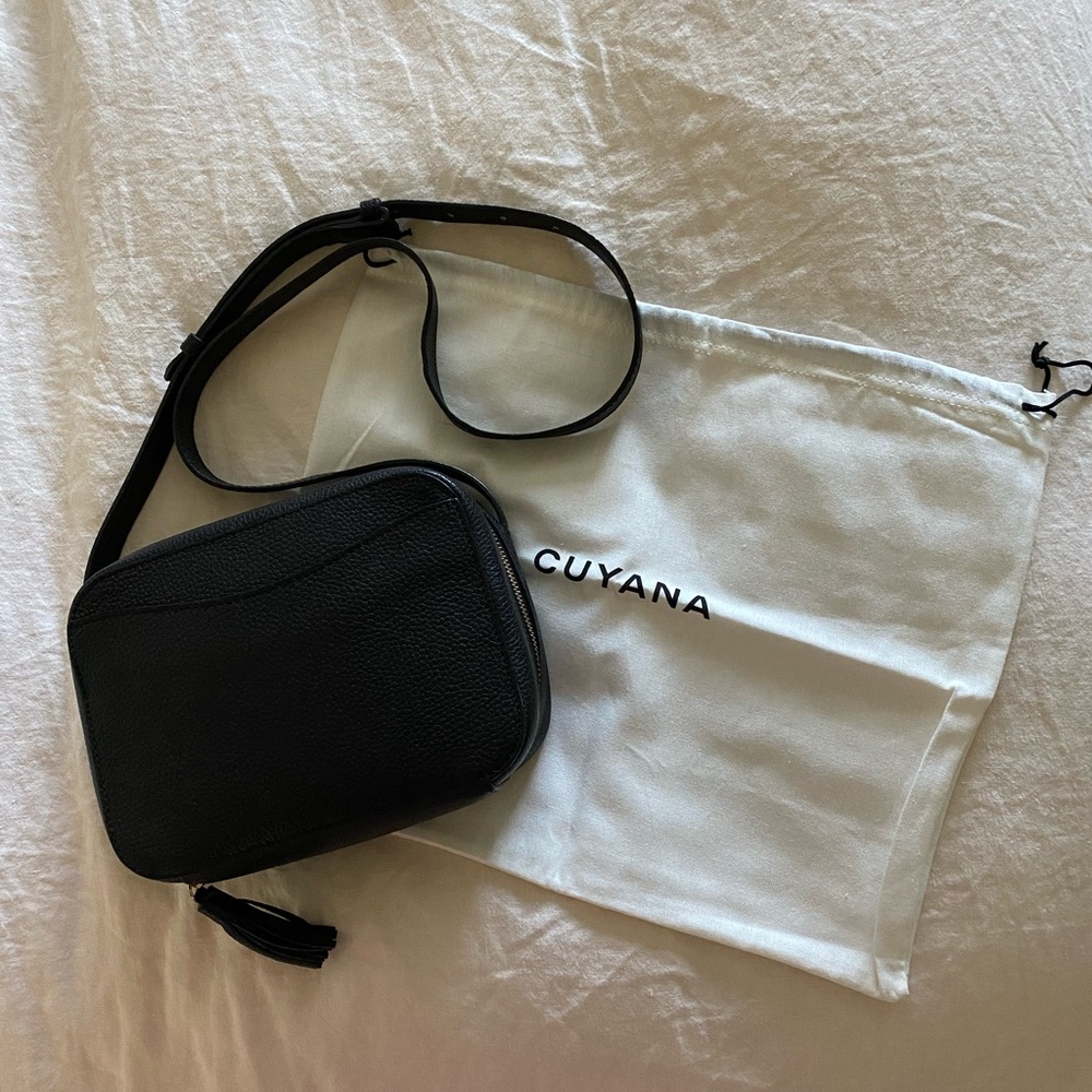 Cuyana Camera Bag